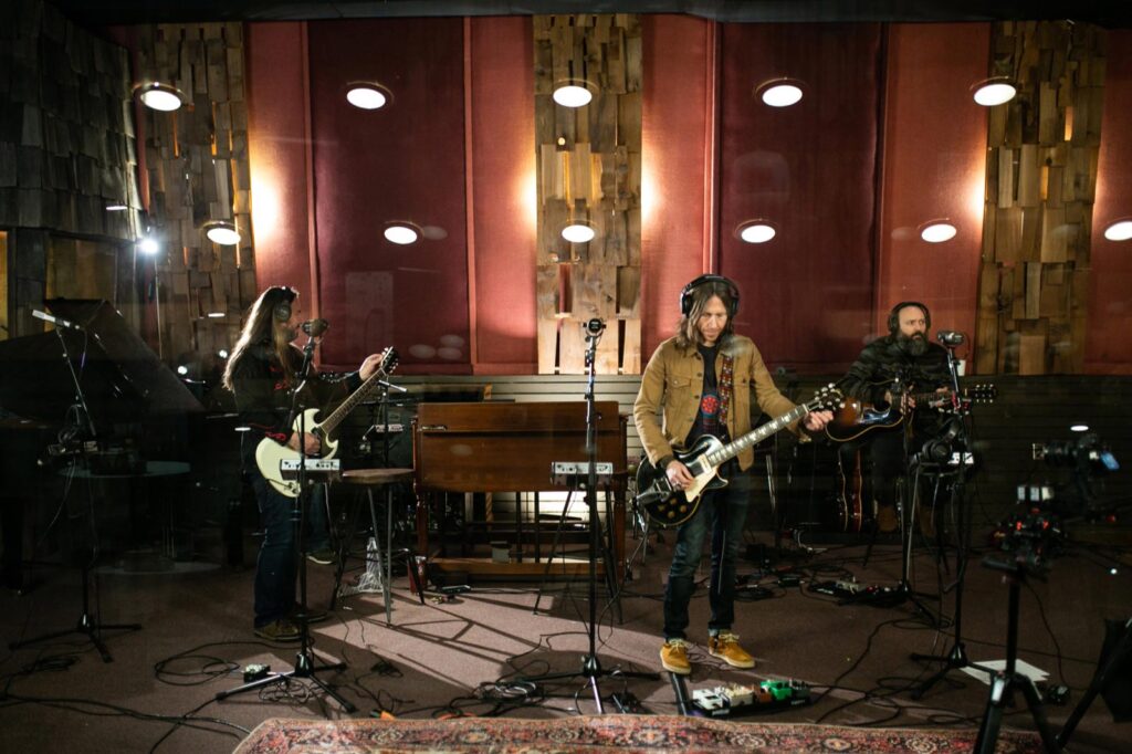 Blackberry Smoke in studio
